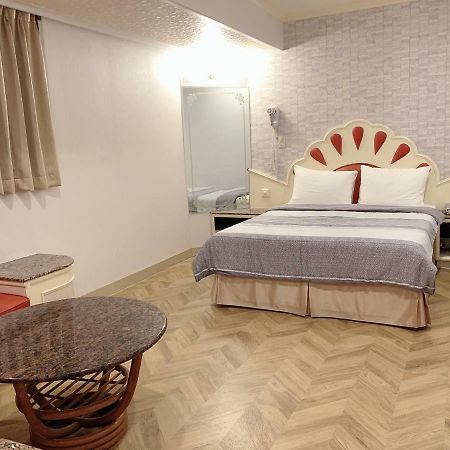 Jia Jia Hotel Yonghe Bagian luar foto