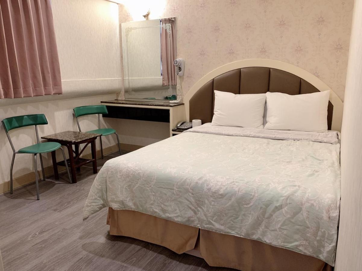 Jia Jia Hotel Yonghe Bagian luar foto